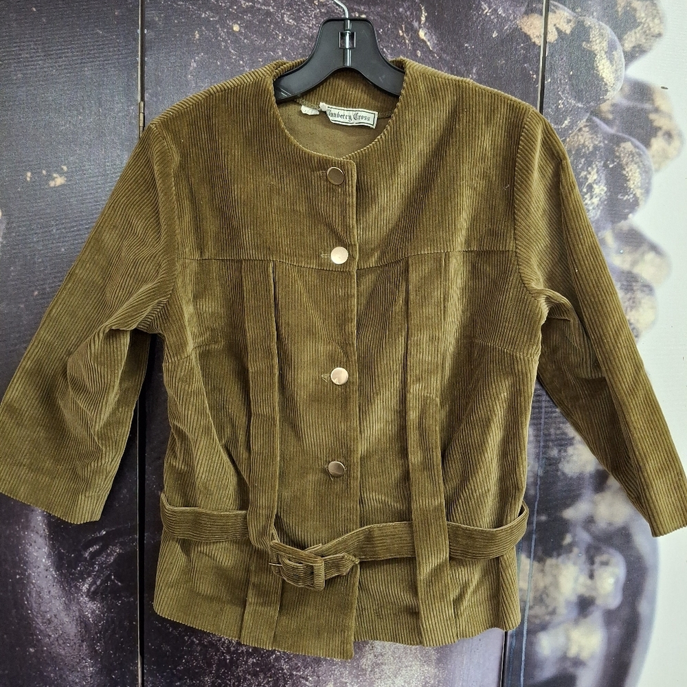 Banberry Cross courdory jacket,  color olive green,  size Small. Vintage 70's.
